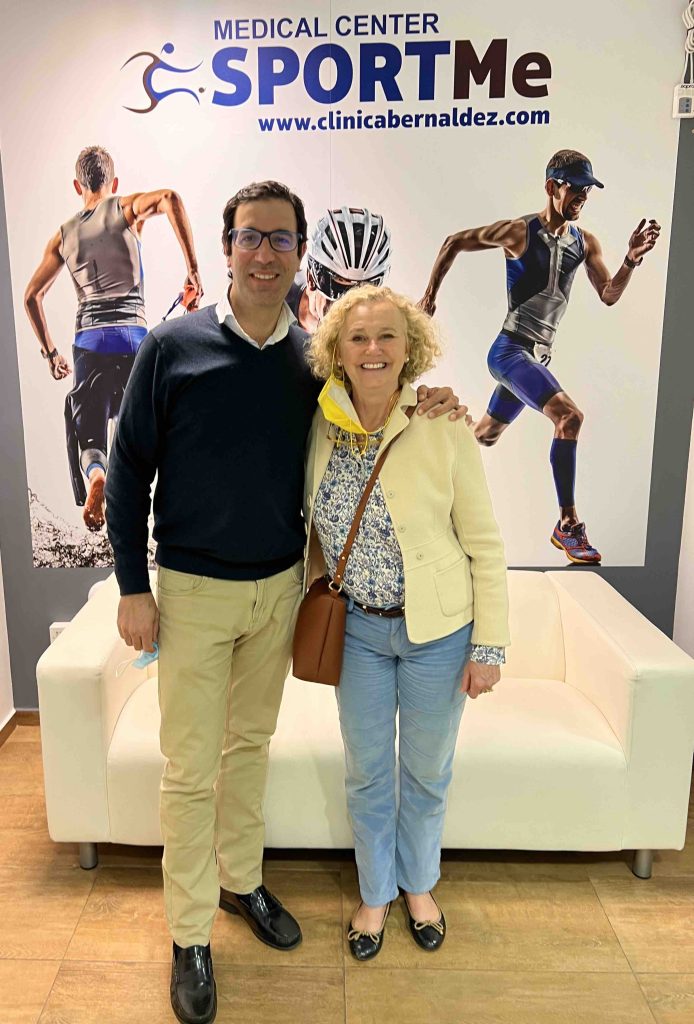 visita de la Dra Karing Freitag a SportMe con el Dr Bernaldez Sevilla